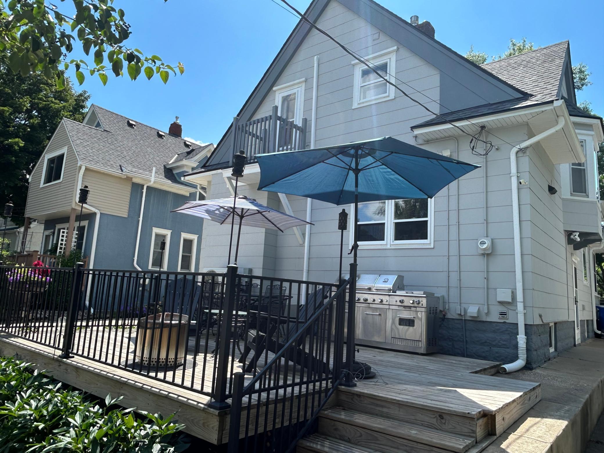 1429 Albany Avenue