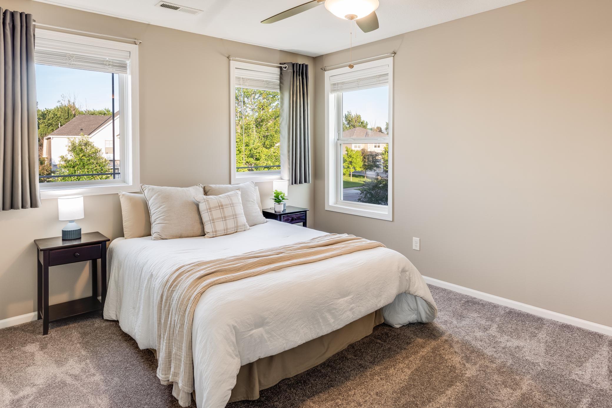 10329 Kentucky Avenue N