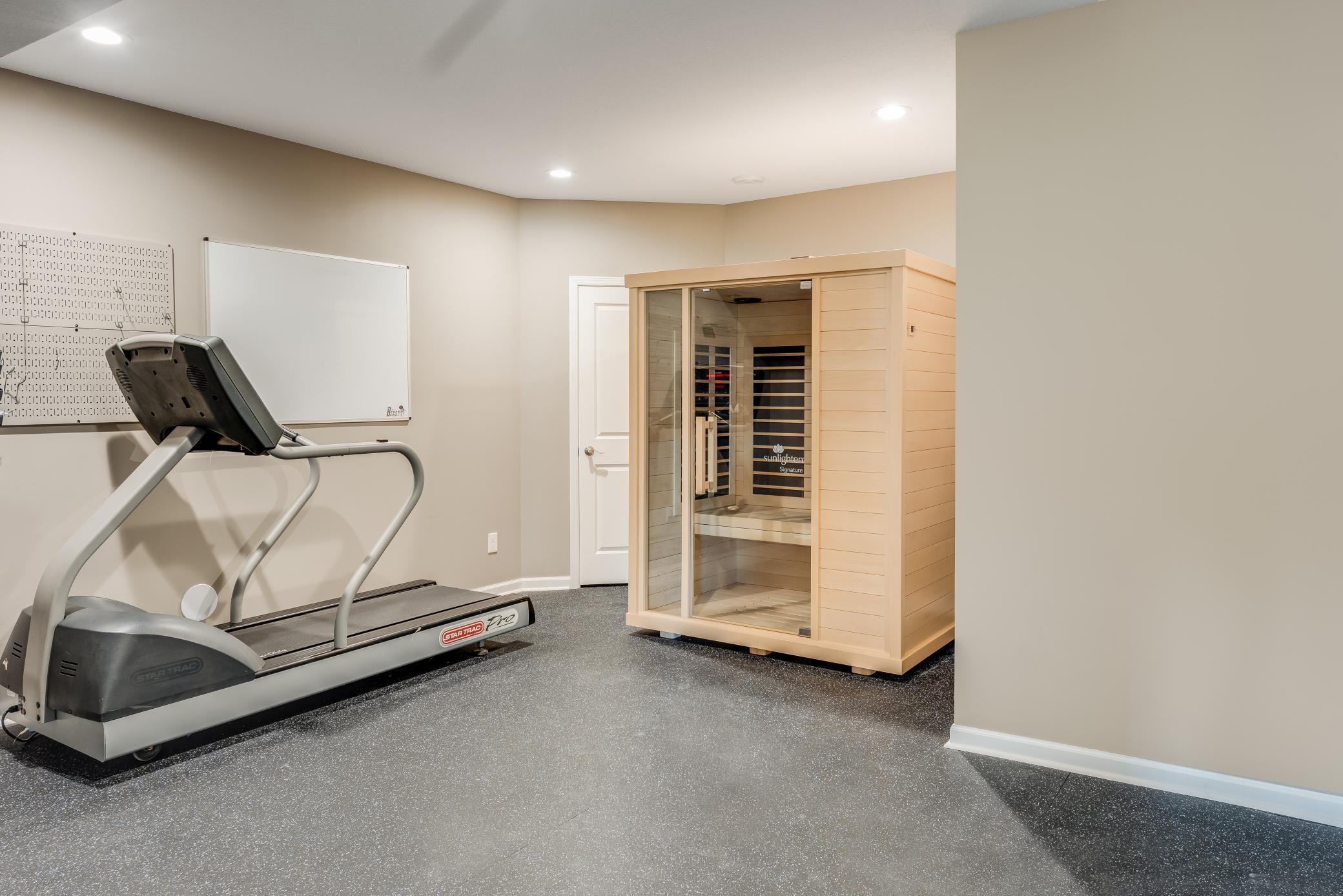 10329 Kentucky Avenue N