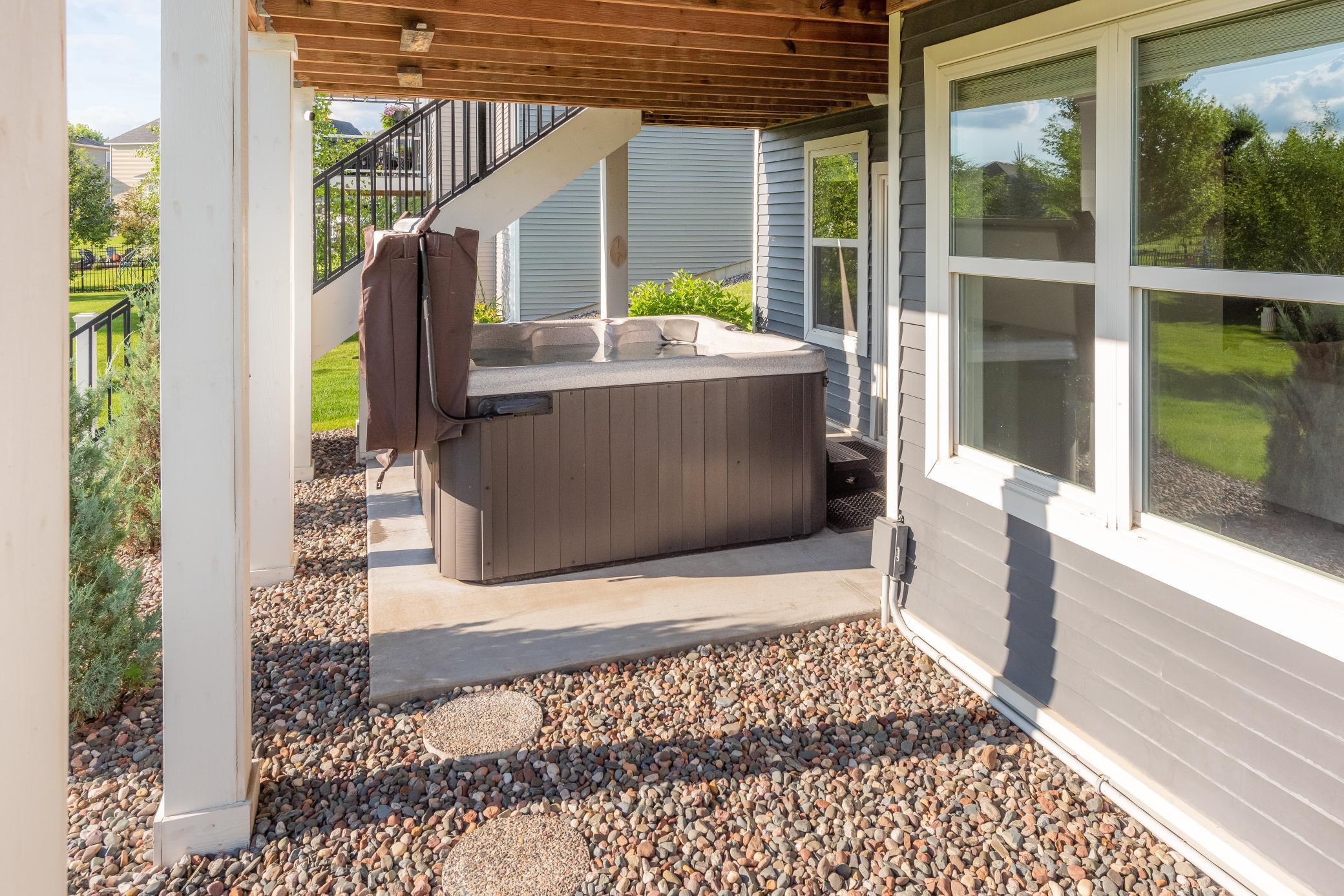 10329 Kentucky Avenue N