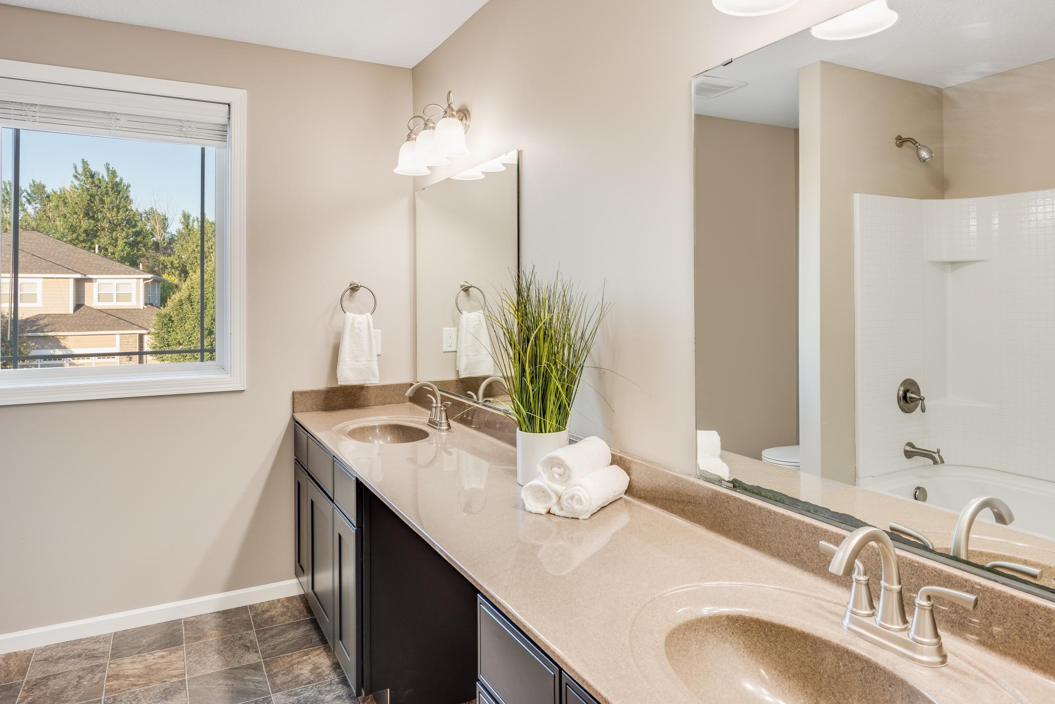 10329 Kentucky Avenue N