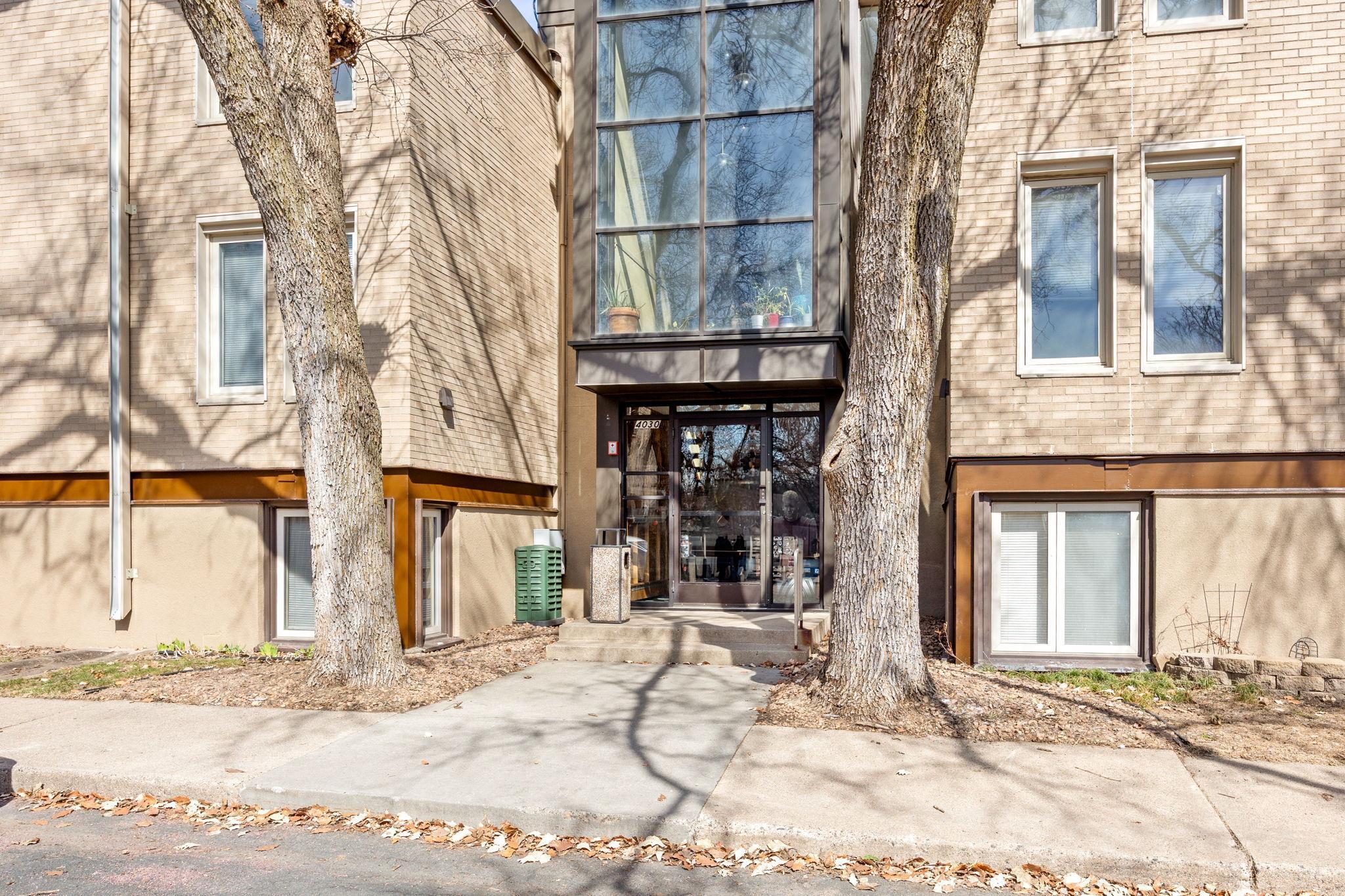 4030 15th Avenue S Unit: 12C