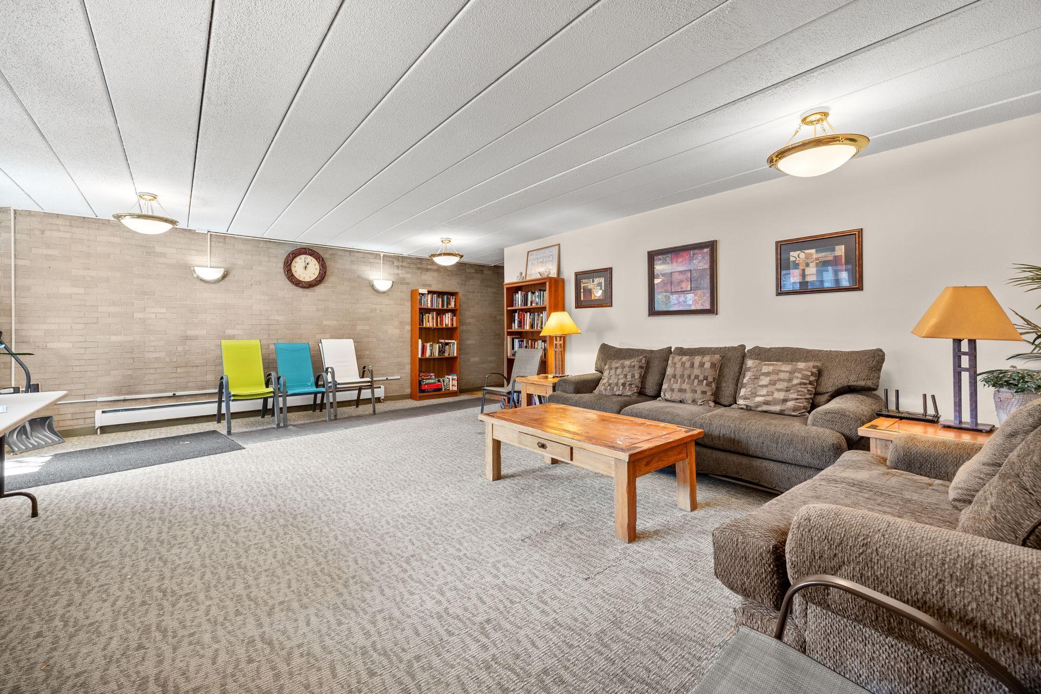 4030 15th Avenue S Unit: 12C