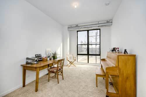 6300 S Woodlawn Street Unit: 305