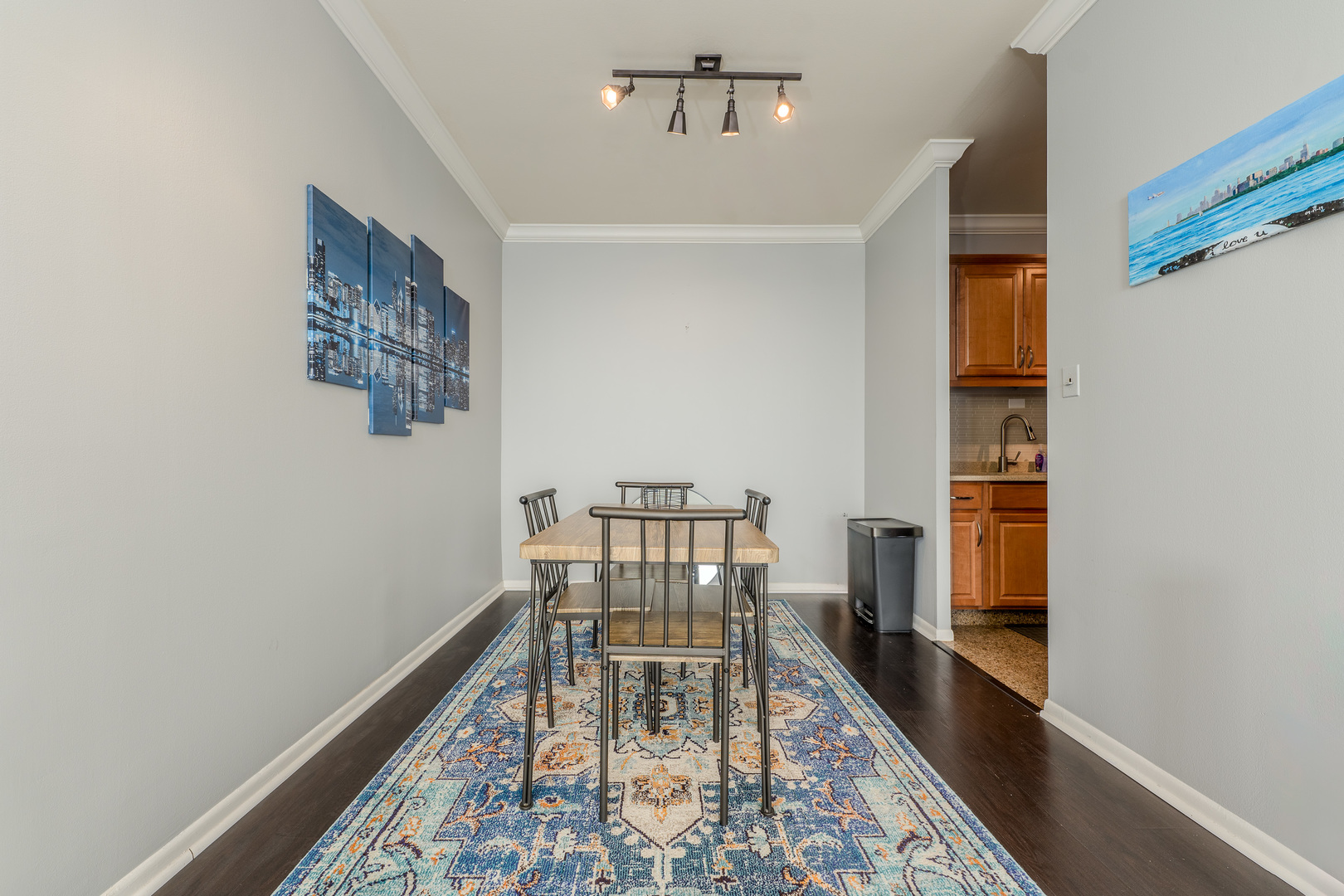 111 E Chestnut Street Unit: 57G