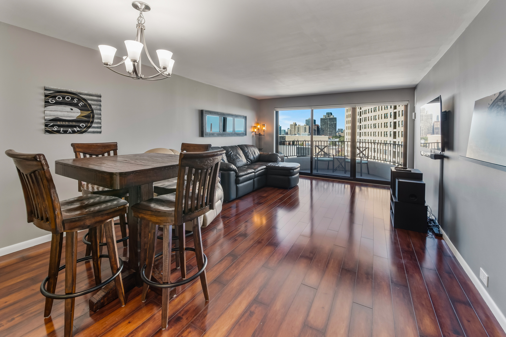 2020 N Lincoln Park West Unit: 8E