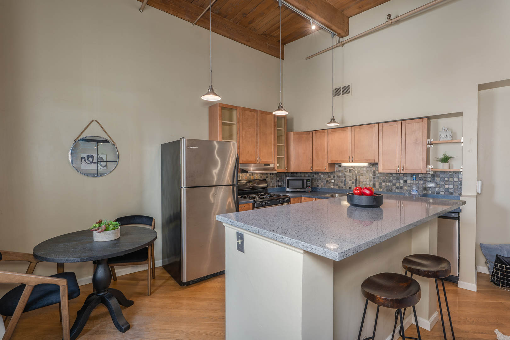 900 S Wabash Avenue Unit: 705