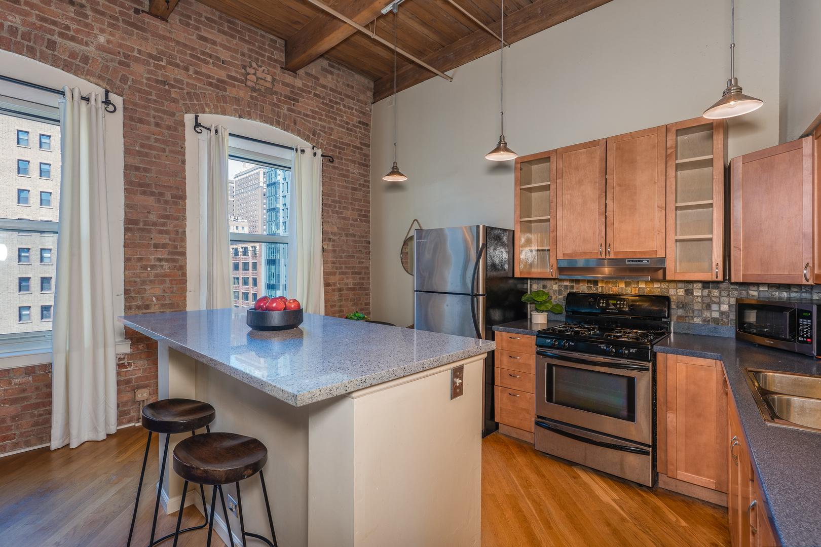 900 S Wabash Avenue Unit: 705