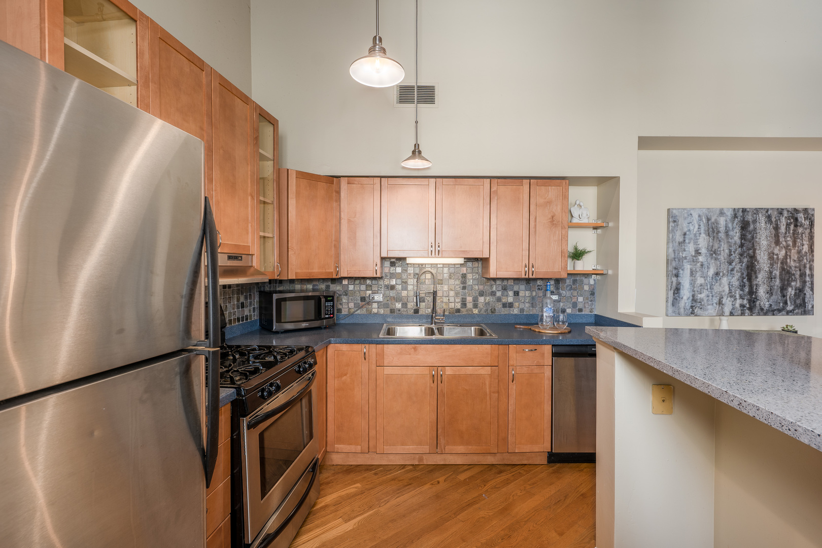 900 S Wabash Avenue Unit: 705