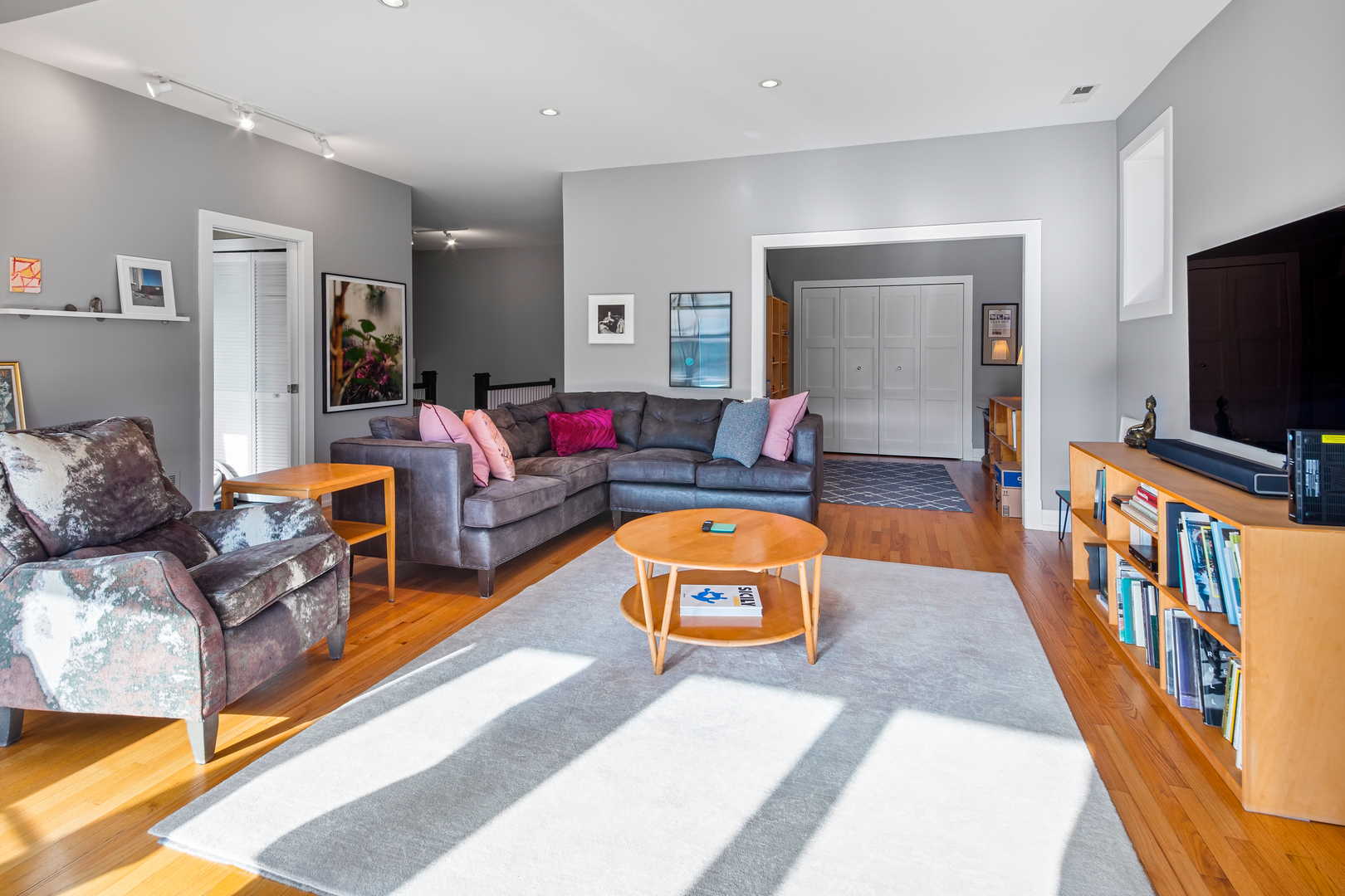 750 W Bittersweet Place