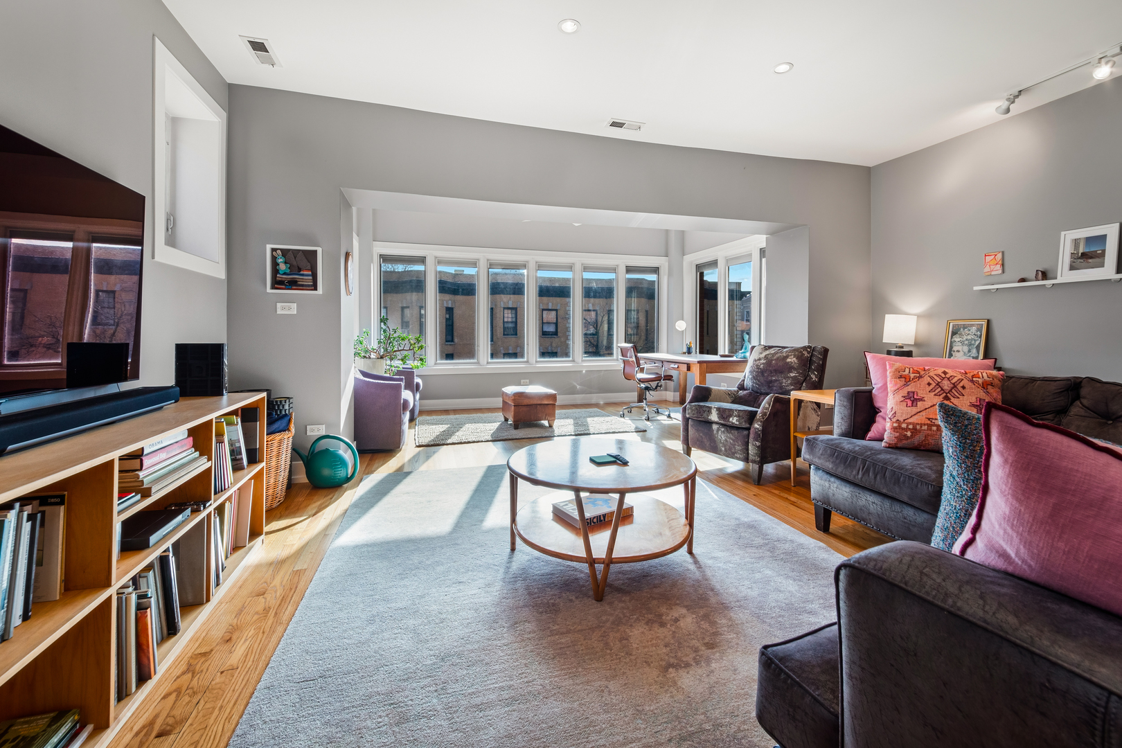 750 W Bittersweet Place