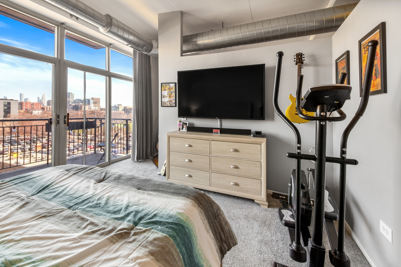 6 S LAFLIN Street Unit: 612