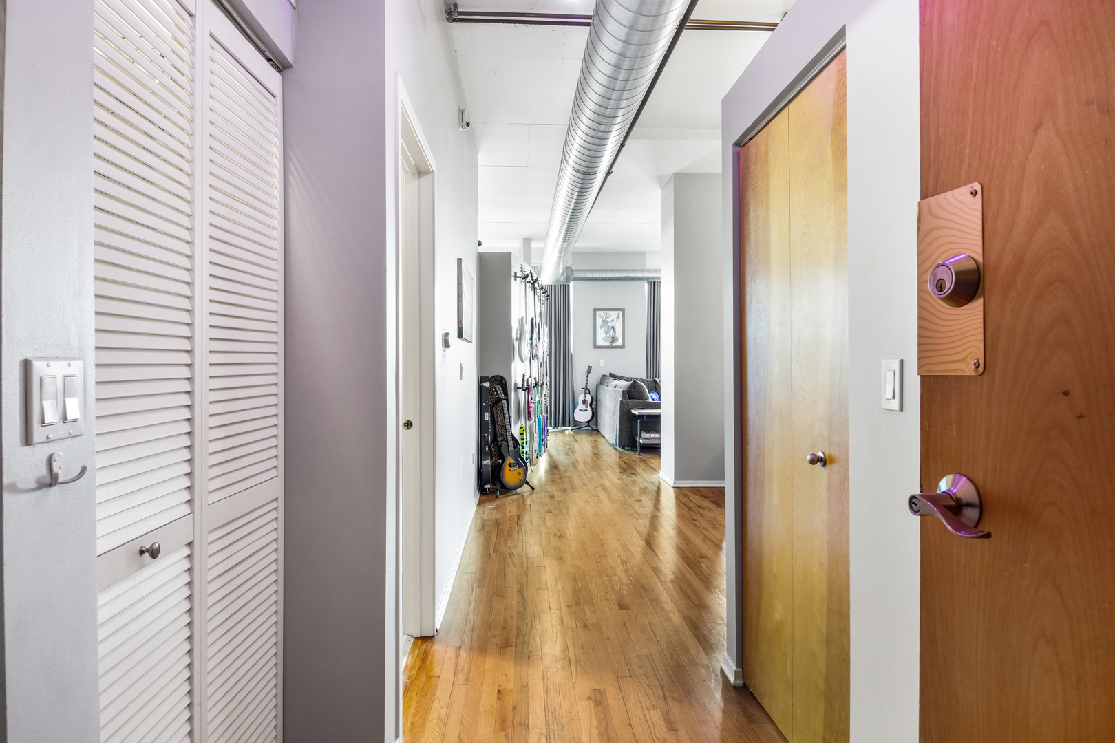 6 S LAFLIN Street Unit: 612