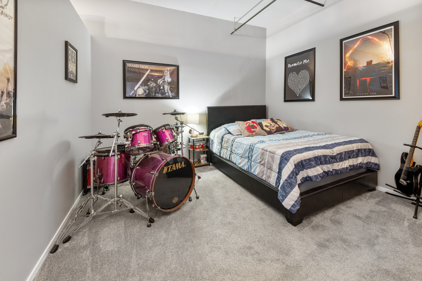 6 S LAFLIN Street Unit: 612