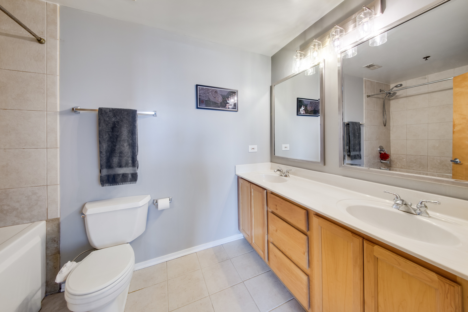6 S LAFLIN Street Unit: 612