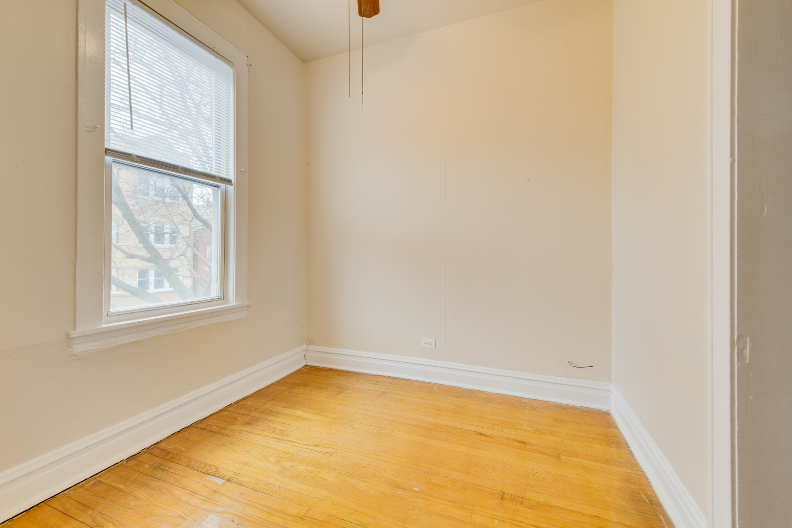 1458 N Campbell Avenue Unit: 2