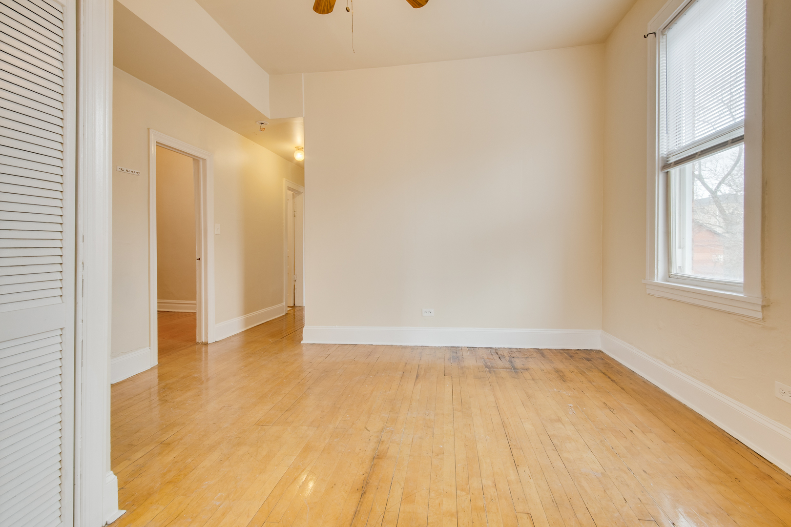 1458 N Campbell Avenue Unit: 2