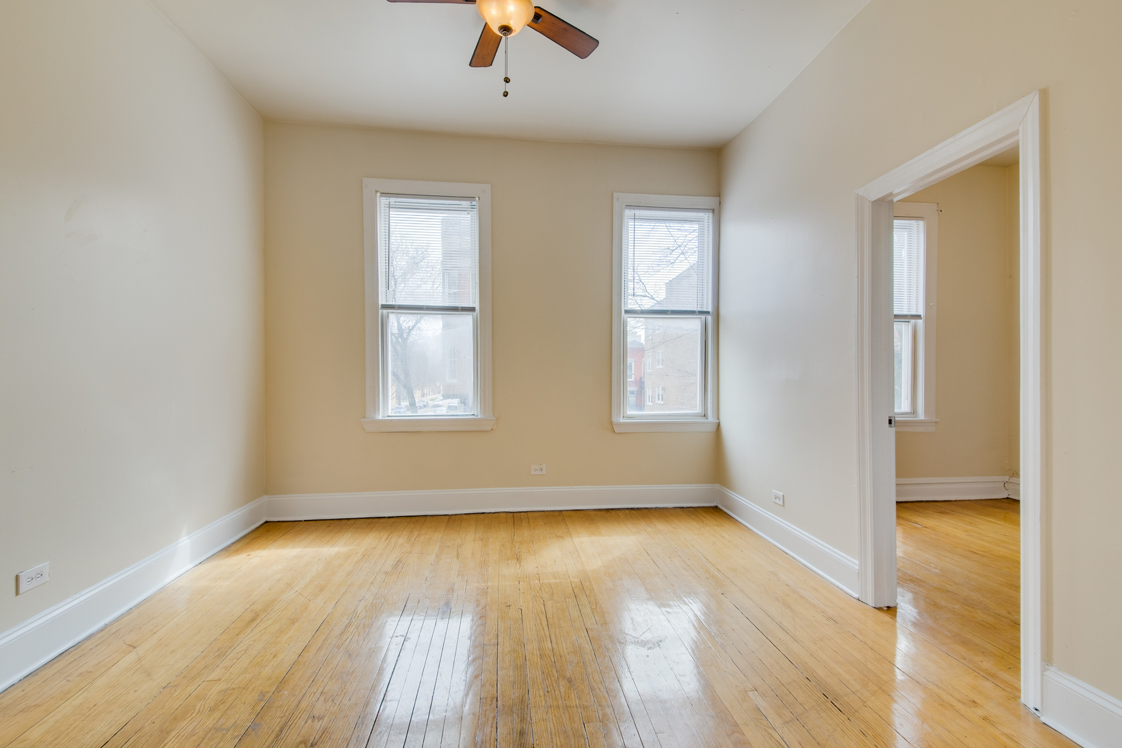 1458 N Campbell Avenue Unit: 2