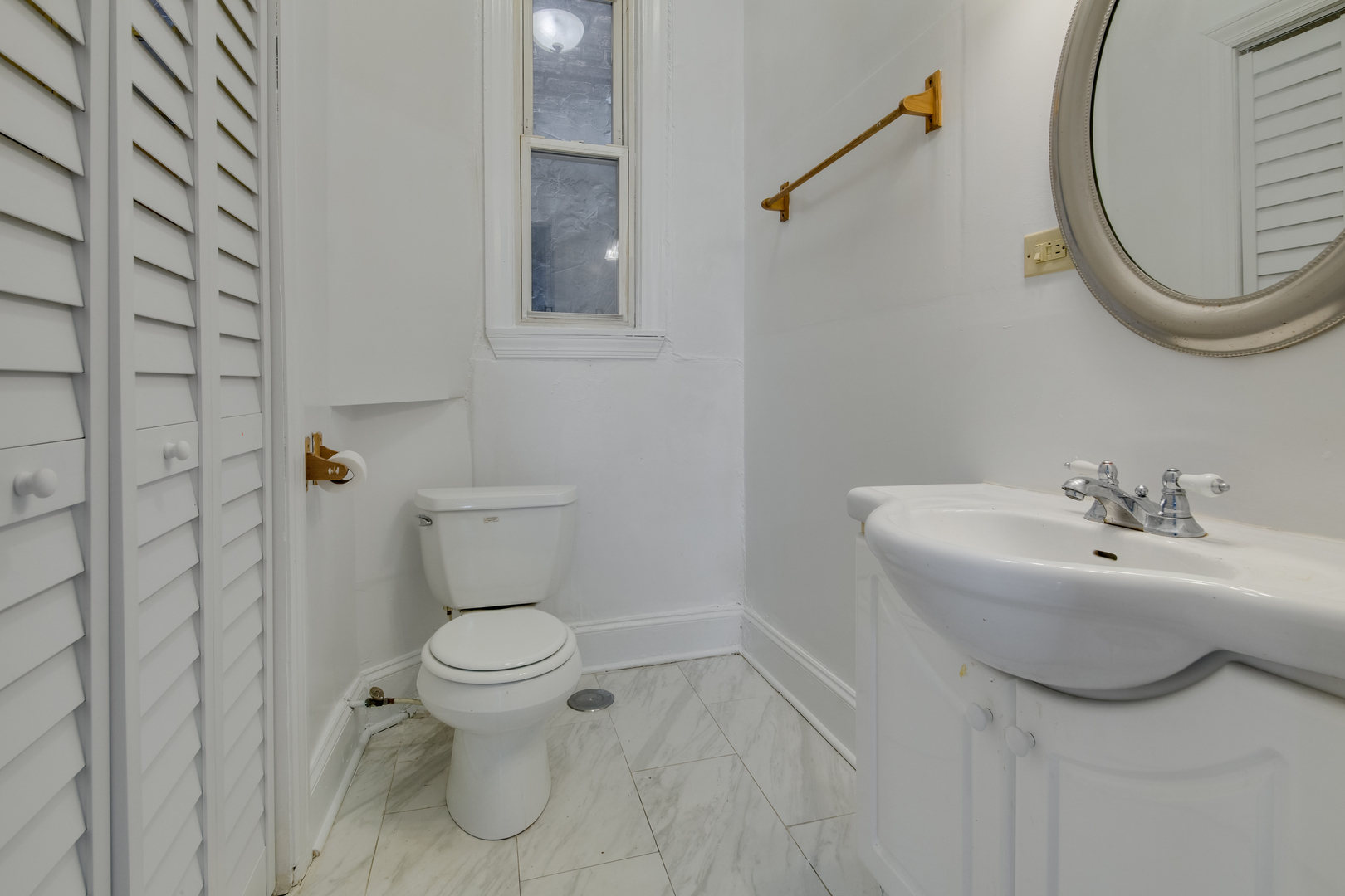 1458 N Campbell Avenue Unit: 2