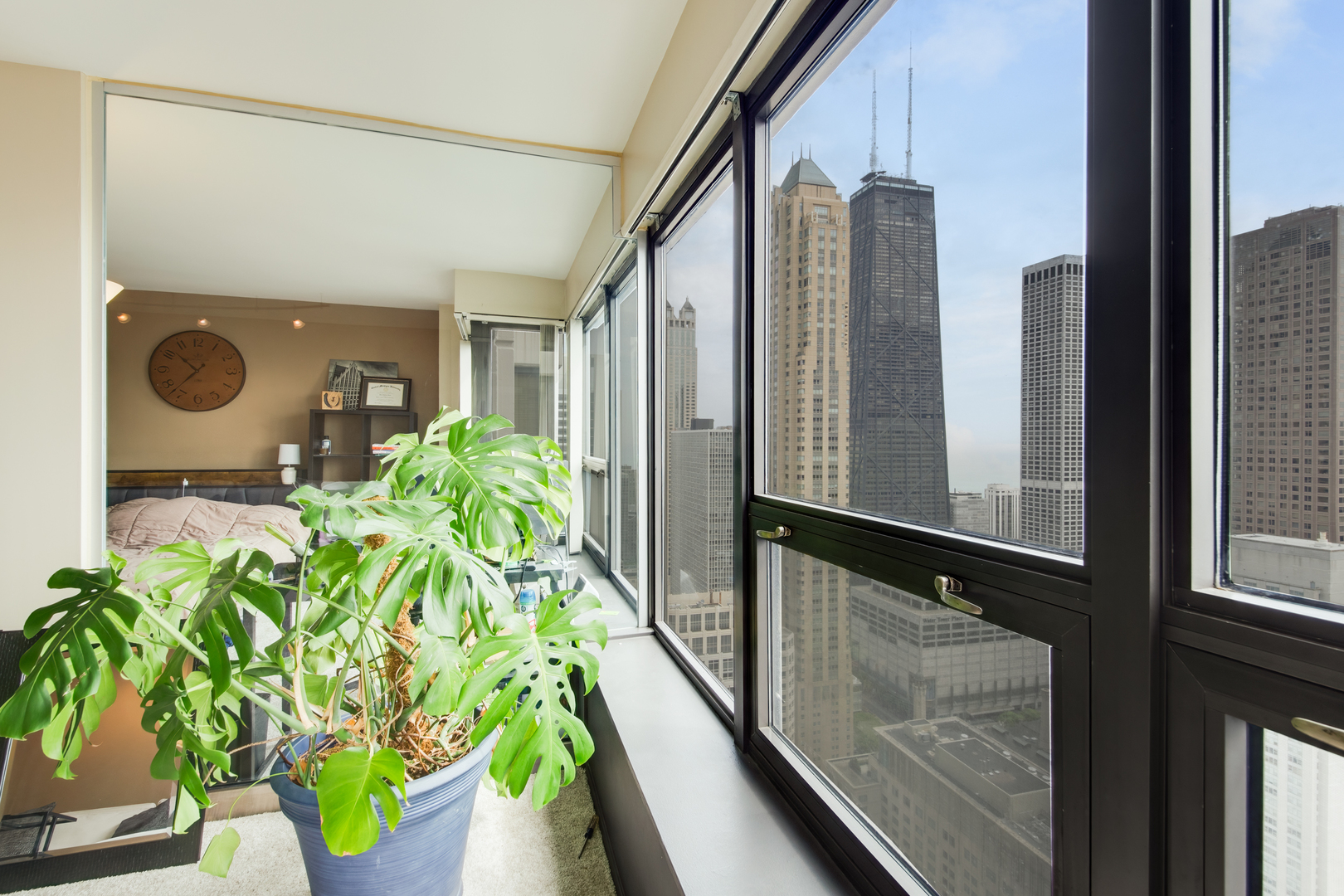 30 E Huron Street Unit: 5401
