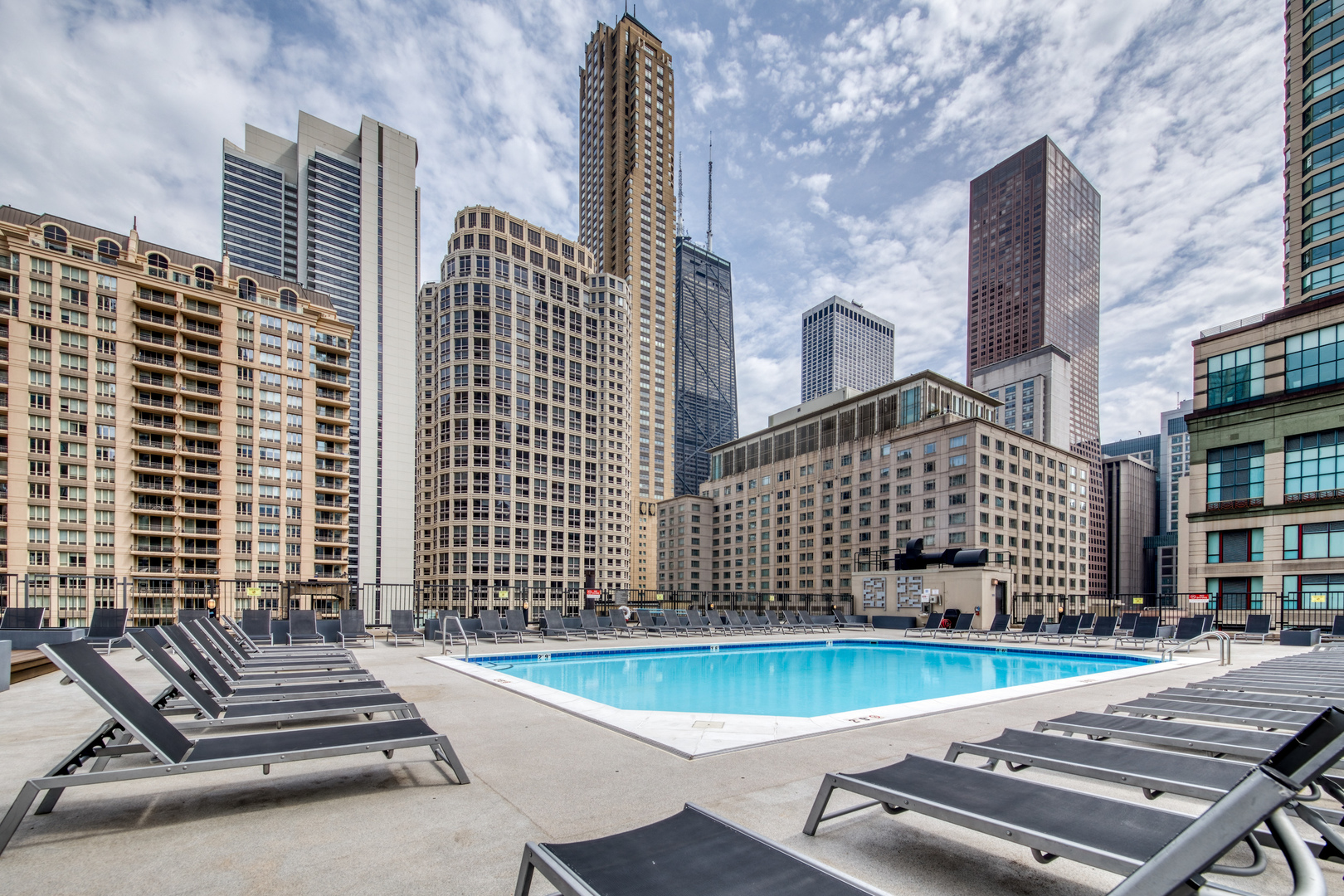 30 E Huron Street Unit: 5401