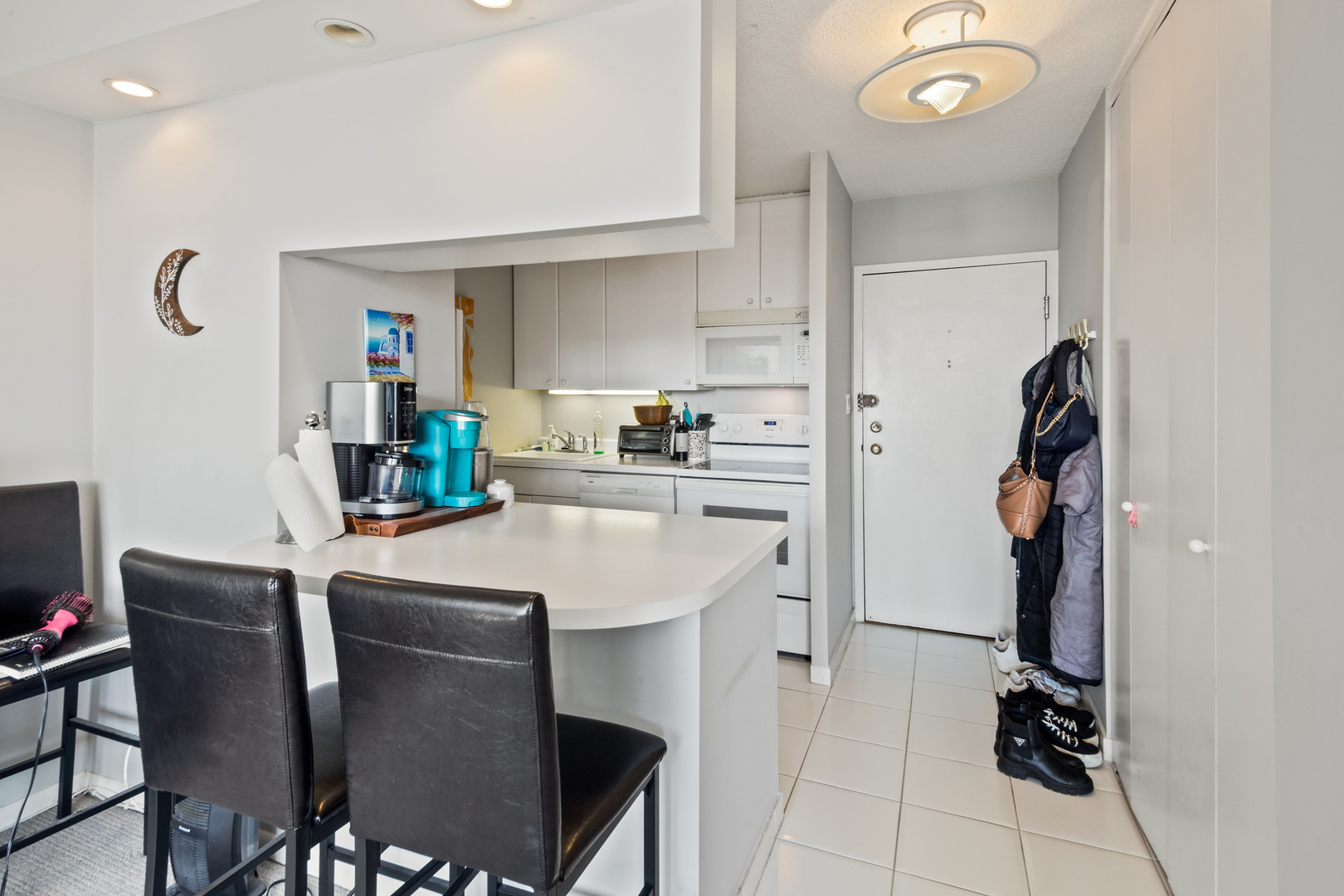 1313 N RITCHIE Court Unit: 2303