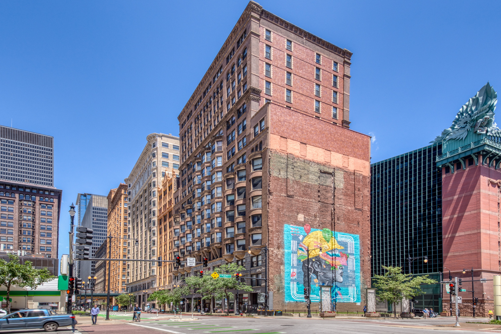 431 S Dearborn Street Unit: 809