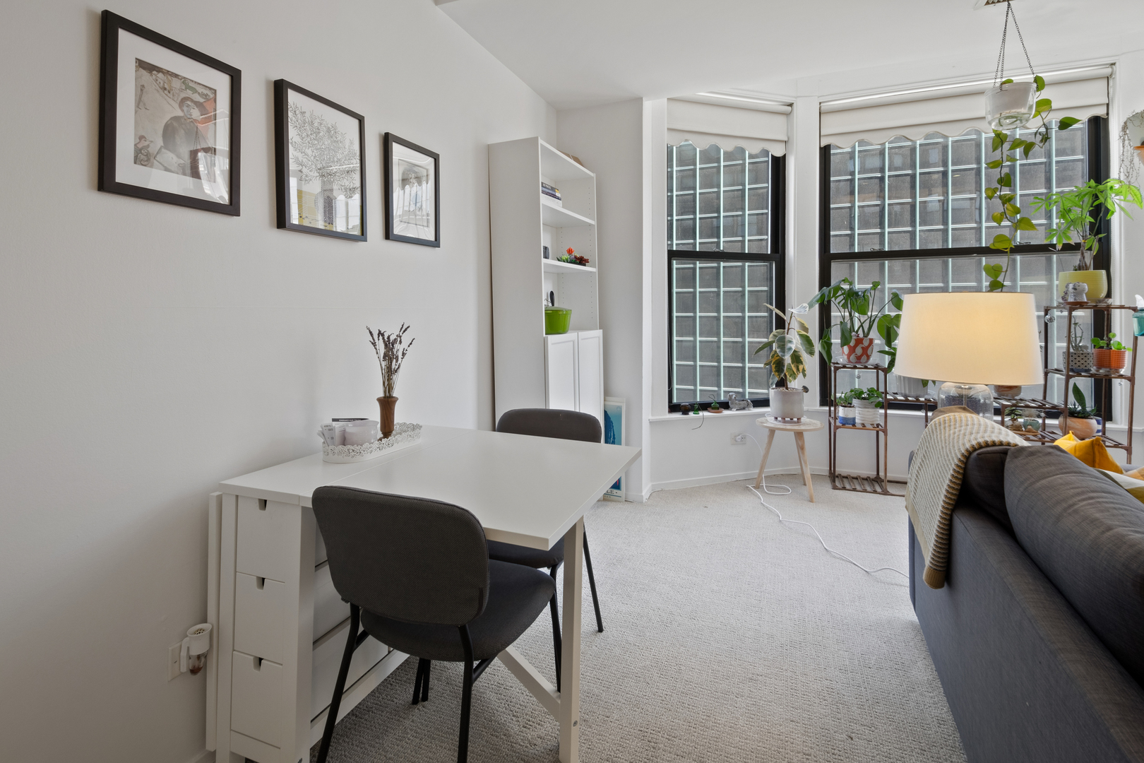 431 S Dearborn Street Unit: 809