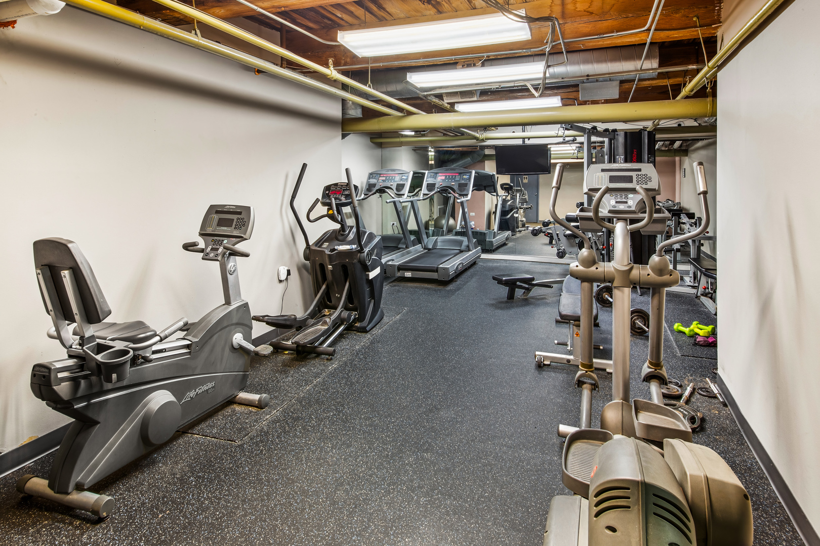 225 W HURON Street Unit: 612