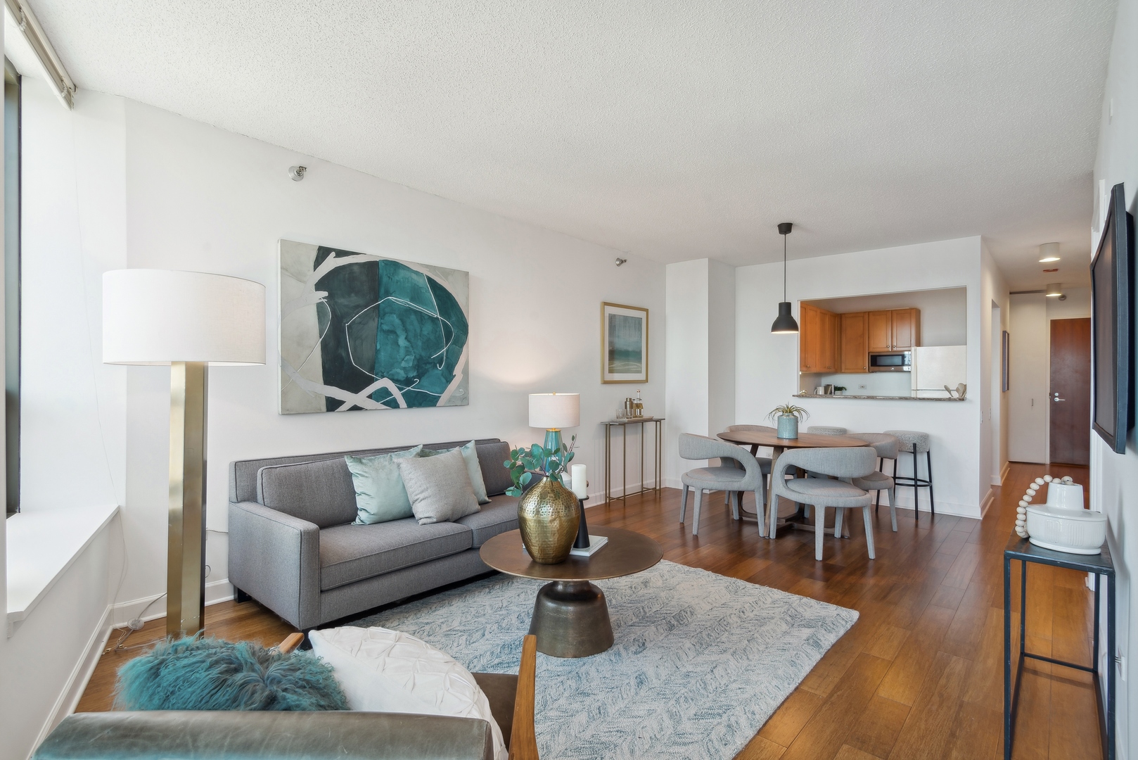 400 N LaSalle Drive Unit: 2709