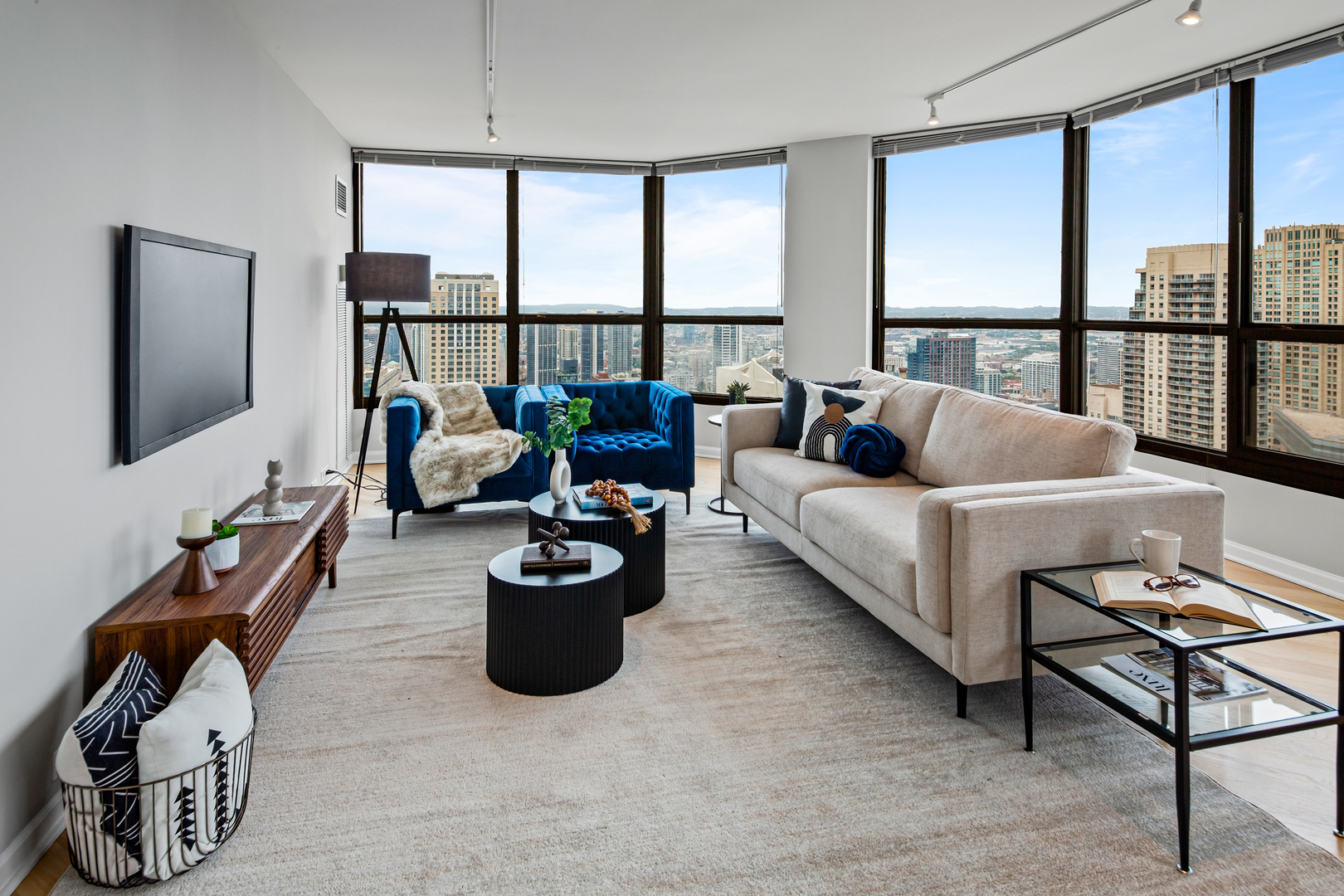 405 N WABASH Avenue Unit: 5103