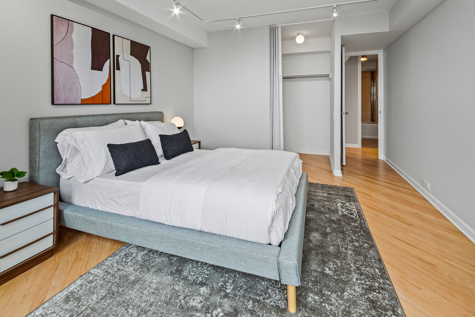 405 N WABASH Avenue Unit: 5103