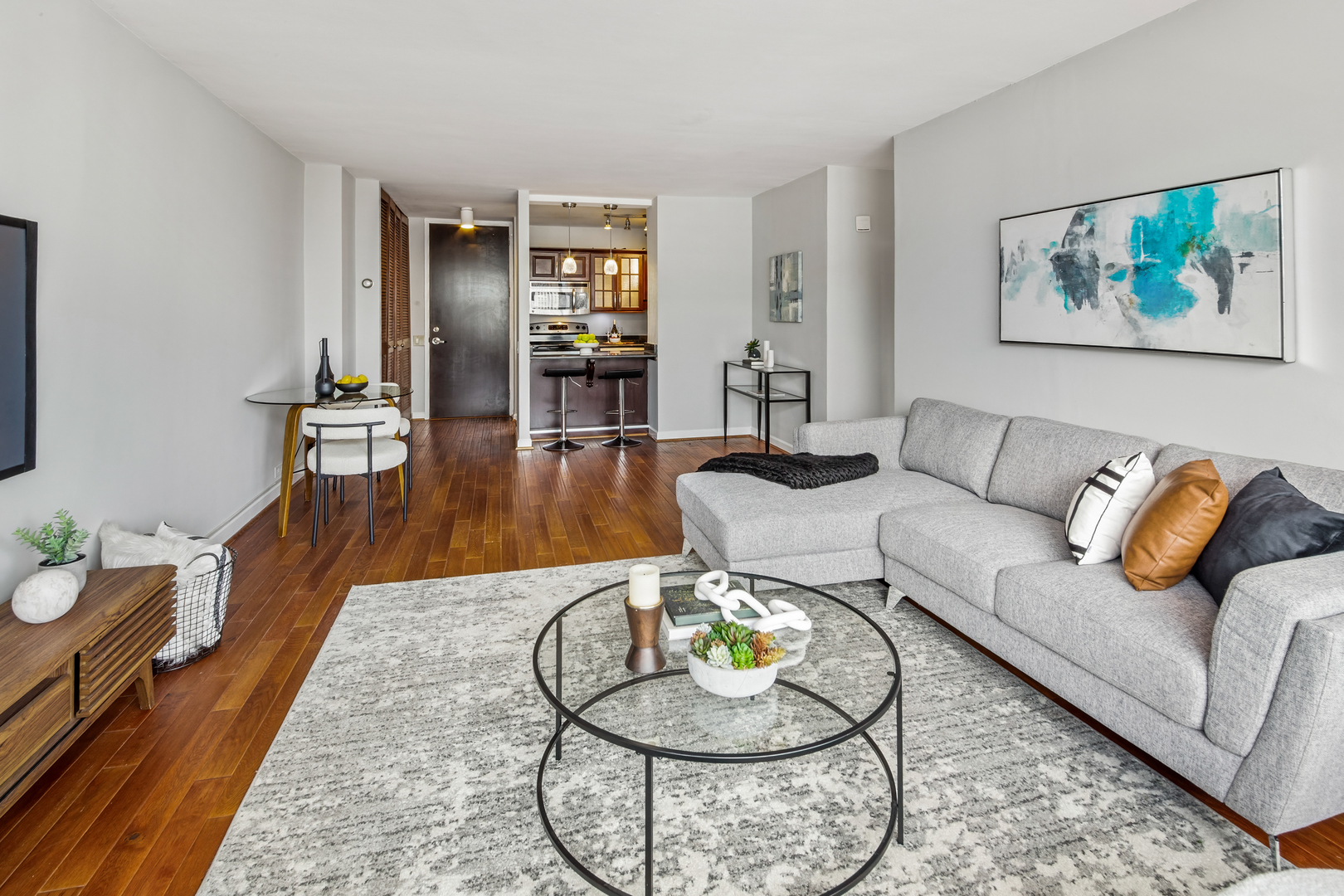 535 N MICHIGAN Avenue Unit: 3016