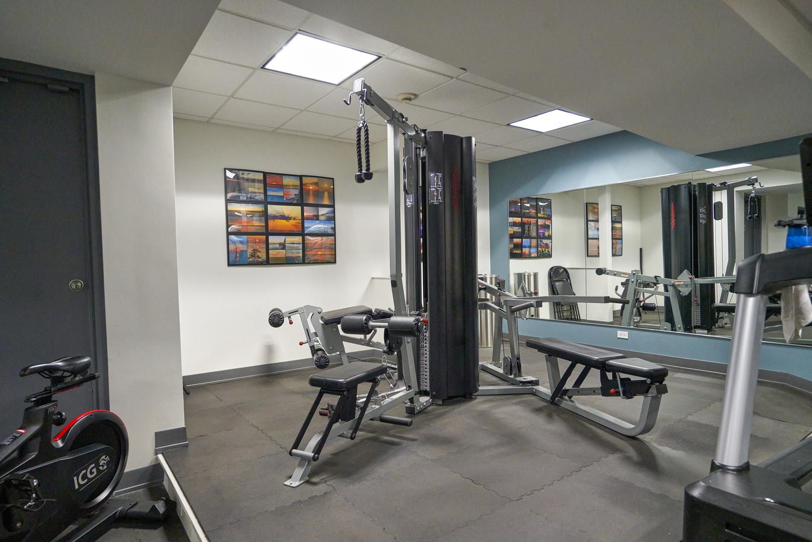 1440 N LAKE SHORE Drive Unit: 21F