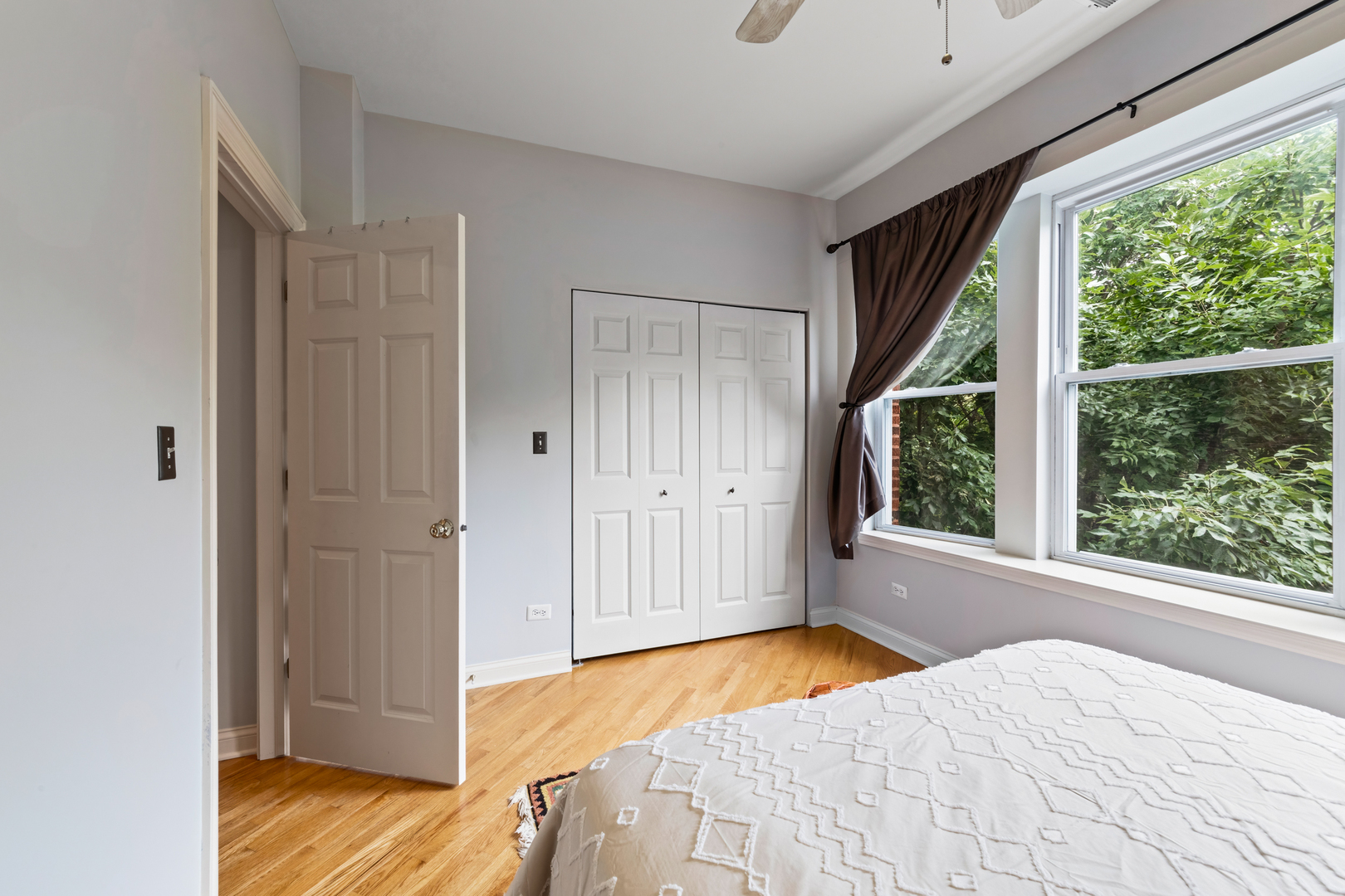 2501 W Leland Avenue Unit: 3
