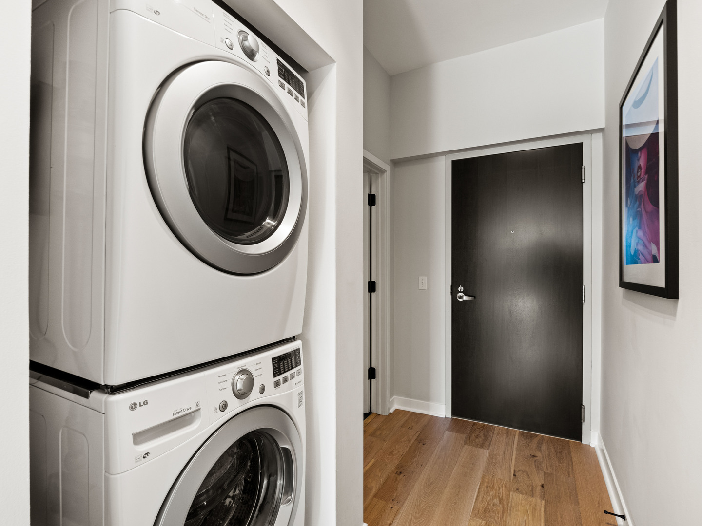 303 W Ohio Street Unit: 2704