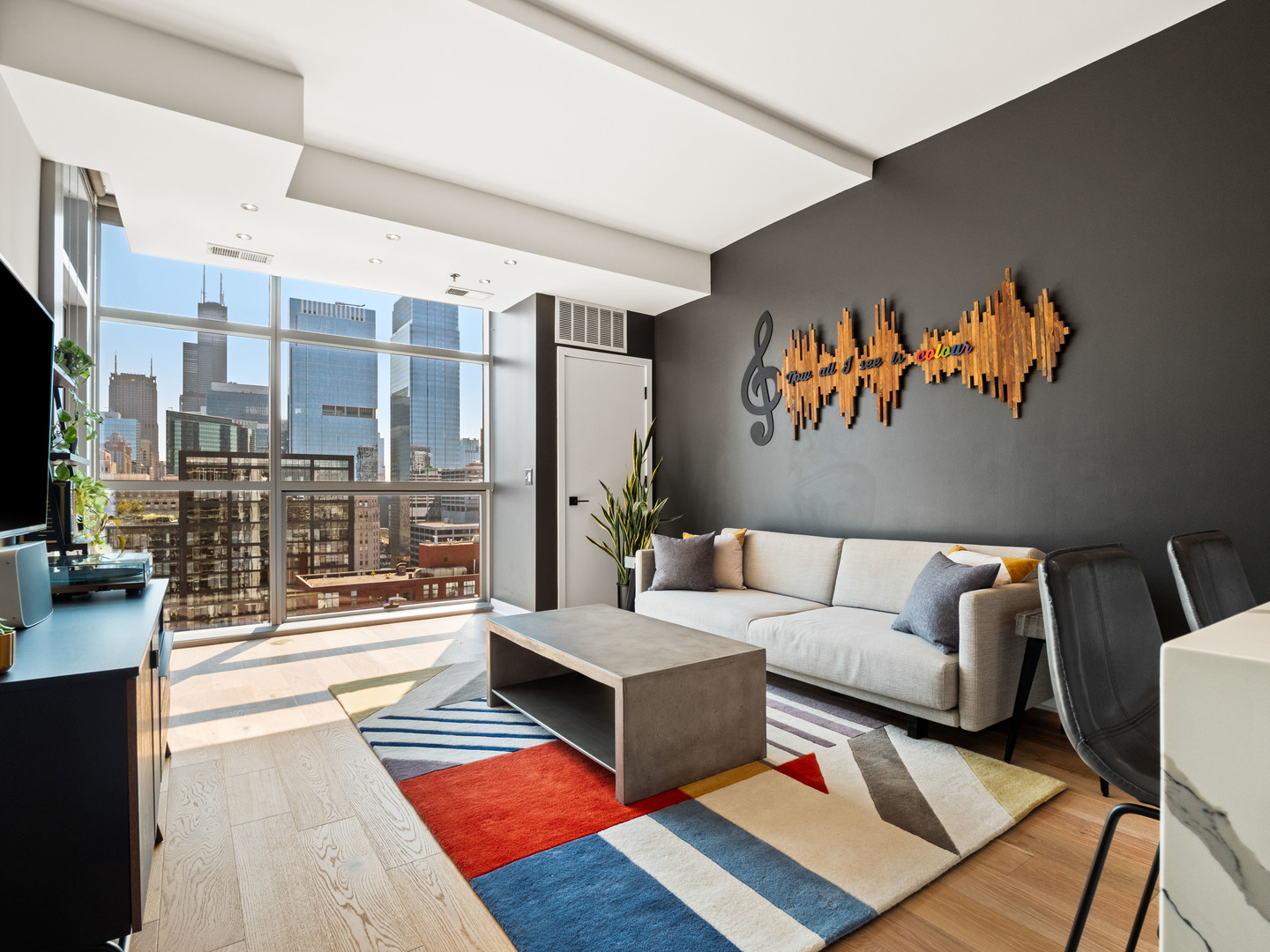 303 W Ohio Street Unit: 2704