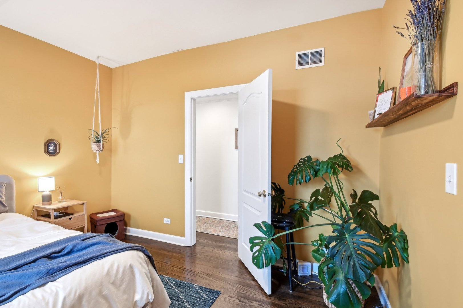 3534 W Palmer Street Unit: 3