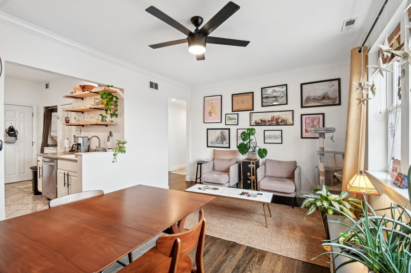 3534 W Palmer Street Unit: 3