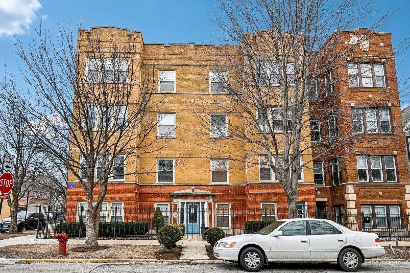 3534 W Palmer Street Unit: 3