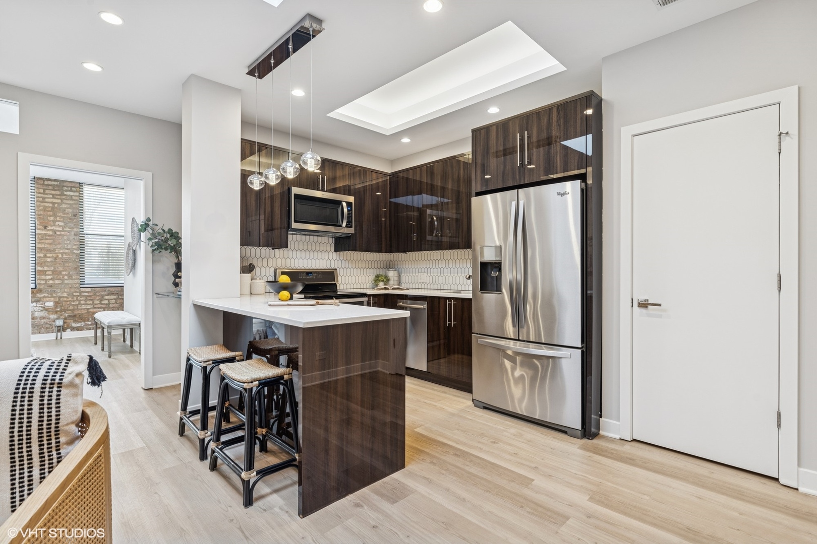 1872 N Clybourn Avenue Unit: 114