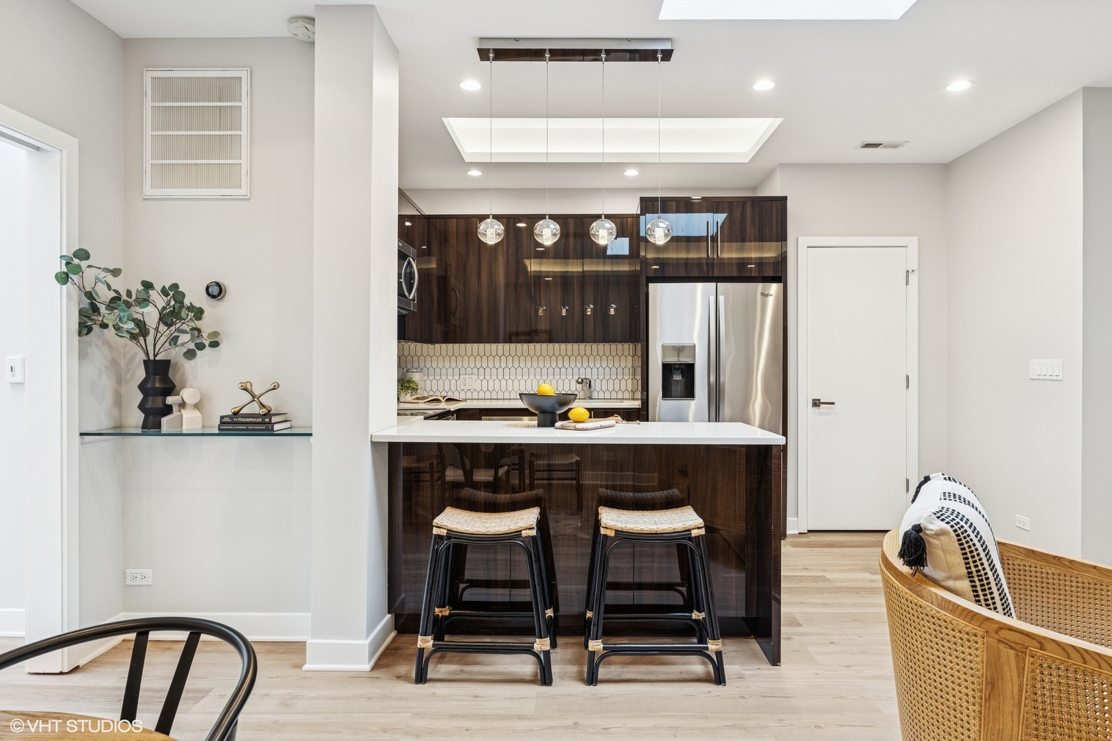 1872 N Clybourn Avenue Unit: 114