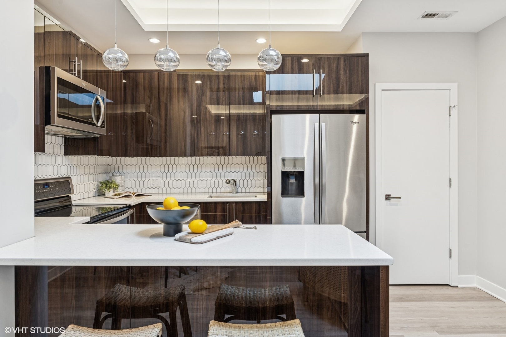 1872 N Clybourn Avenue Unit: 114