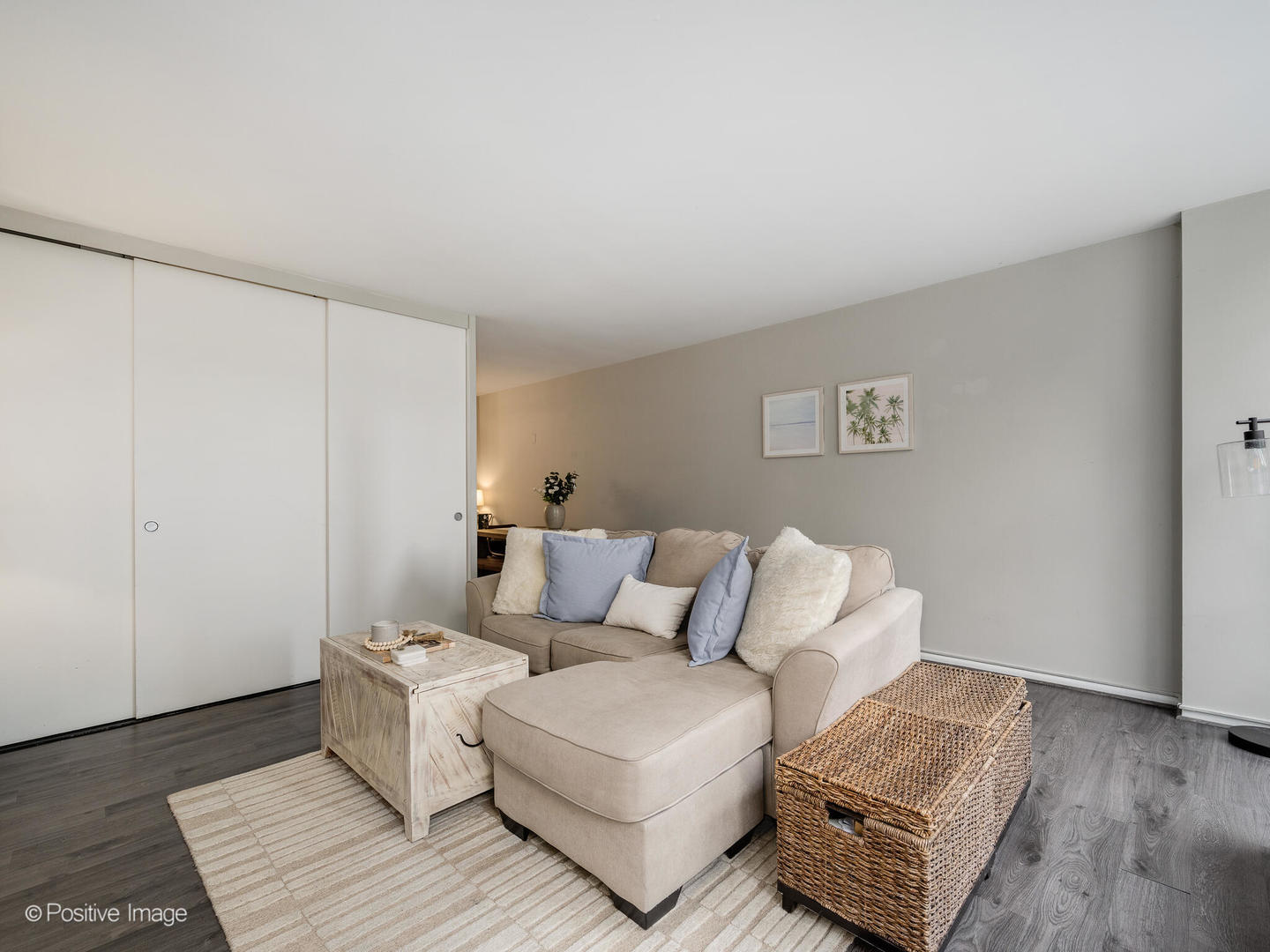 2400 N Lakeview Avenue Unit: 1008