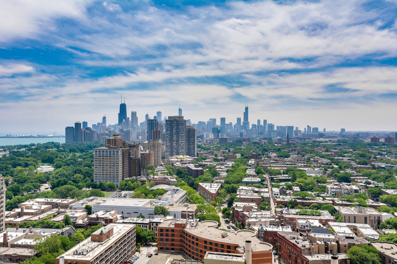 2400 N Lakeview Avenue Unit: 1008