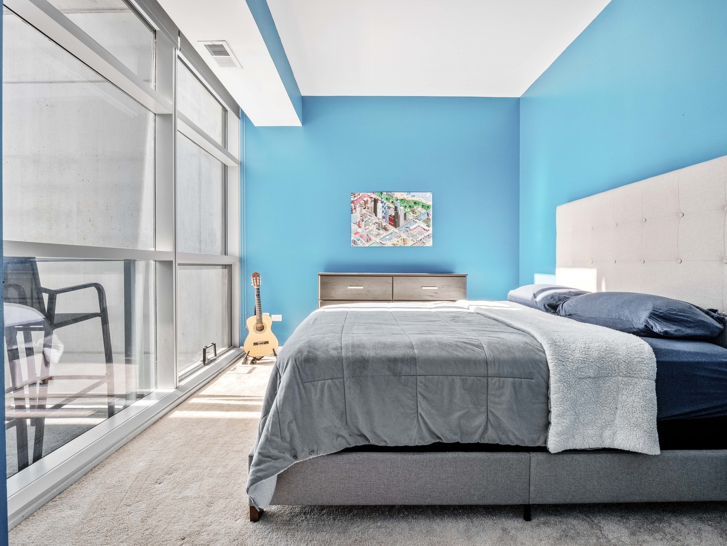 303 W OHIO Street Unit: 1906