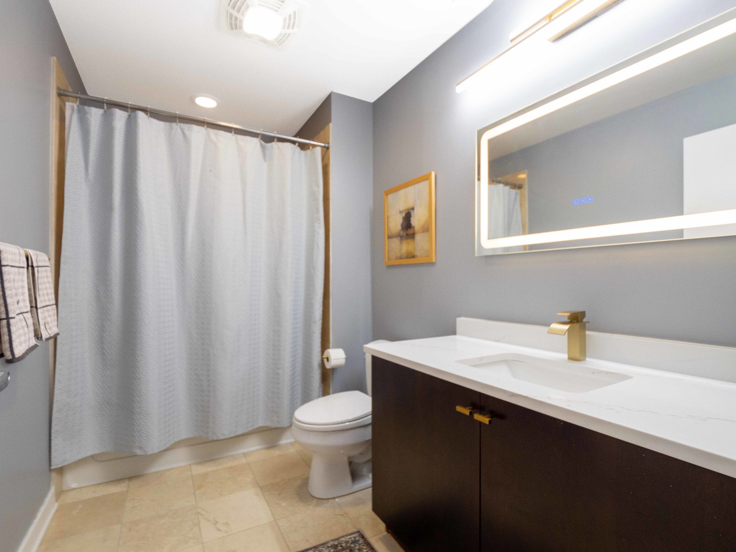 303 W OHIO Street Unit: 1906