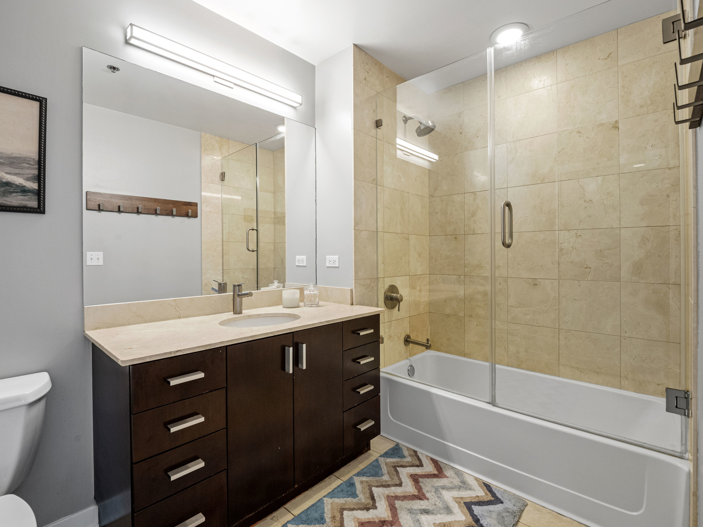 303 W OHIO Street Unit: 2202