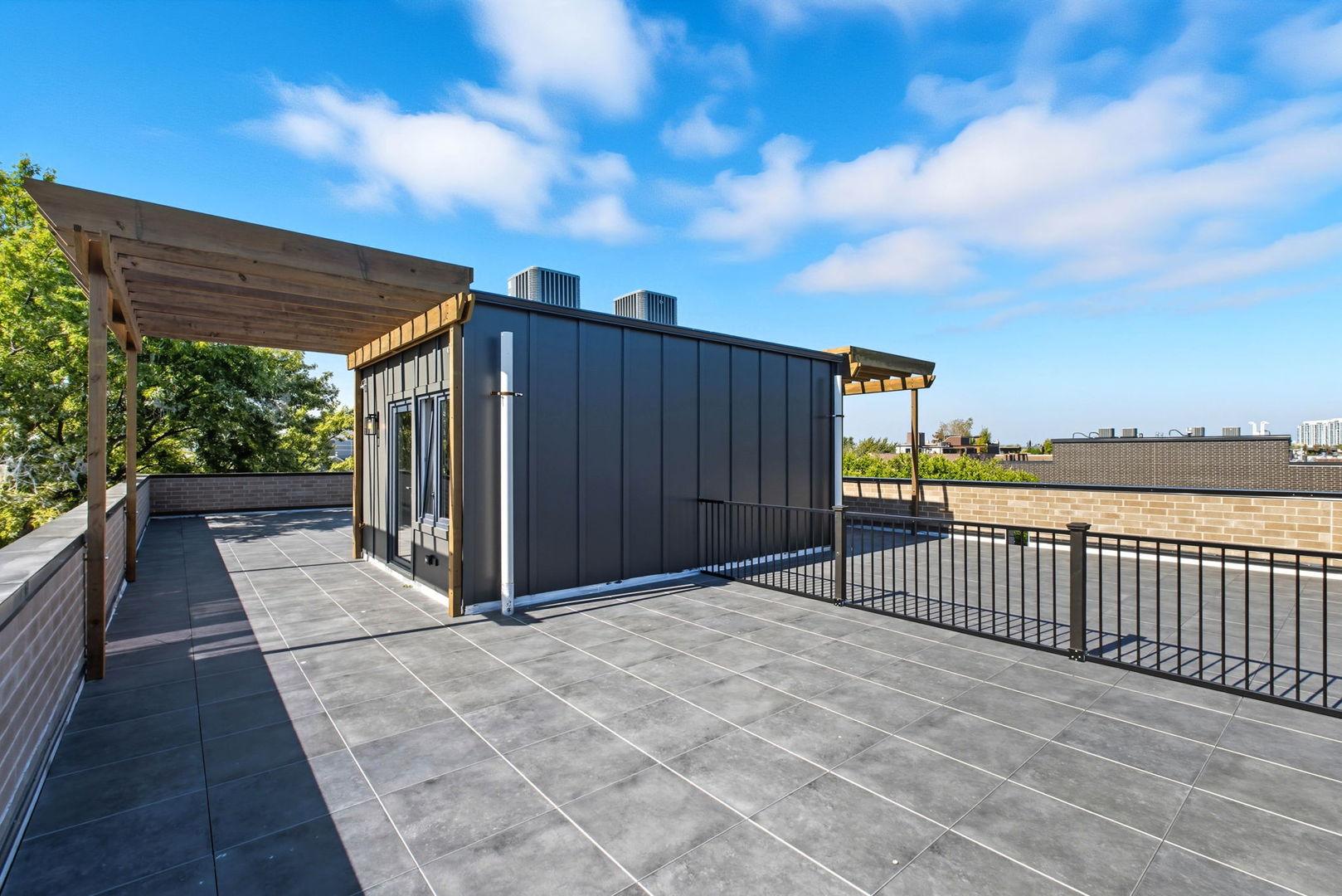 1646 N Orchard Street Unit: PHS