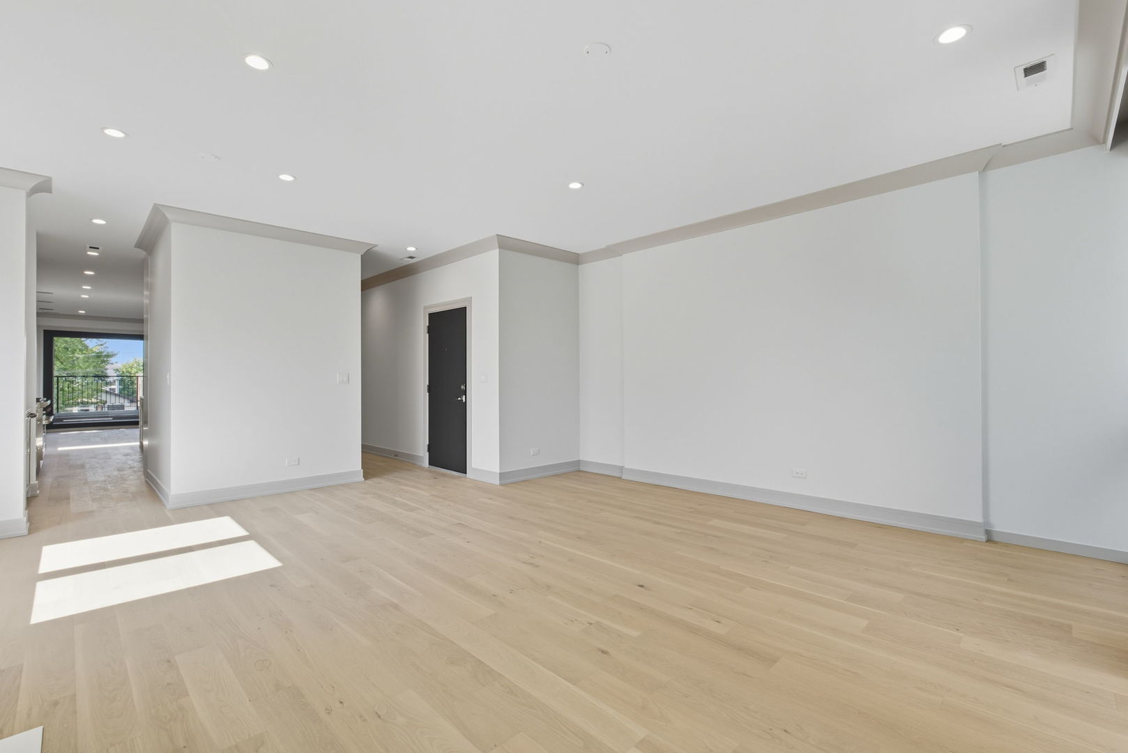 1646 N Orchard Street Unit: PHS